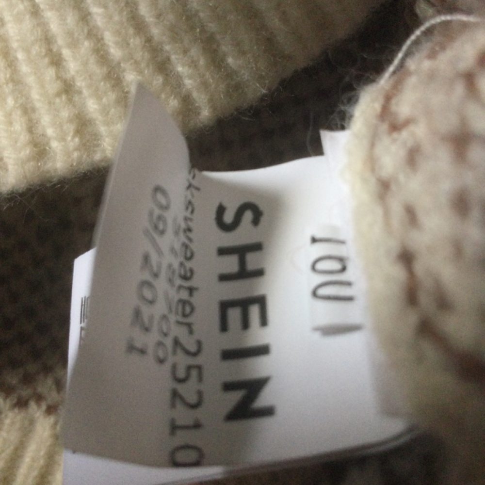 GIRLS KNIT SWEATER - Picture 2 of 2